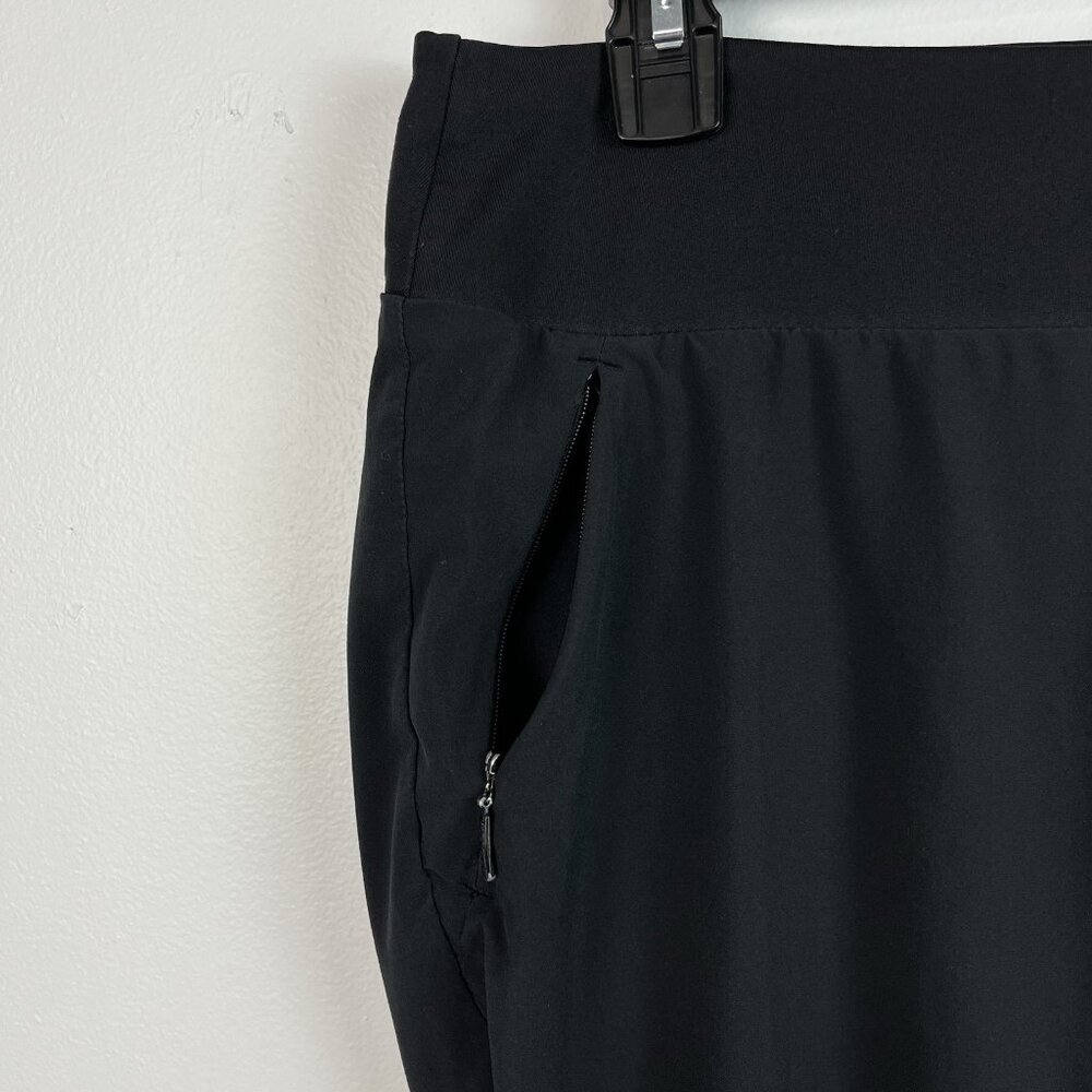 Athleta Trekkie North Jogger Pants Size 12 Black Pockets Athleisure Gorpcore - Picture 3 of 13